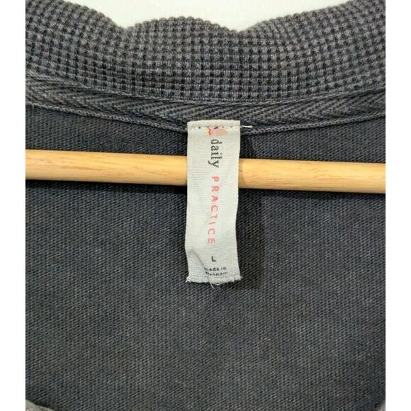 Daily Practice by Anthropologie Long-Sleeve Henley Top Large Gray Crop Waffle Z - Picture 2 of 4